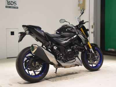 Suzuki GSX-S750 2022