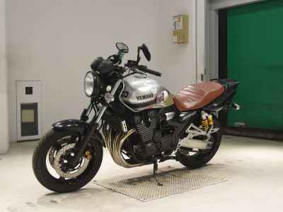 Yamaha XJR1300 2015