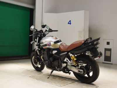 Yamaha XJR1300 2015