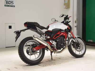 Honda CB250R 2019