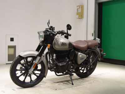 Royal Enfield Classic 350 2023