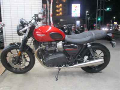 Triumph Street Twin 2021