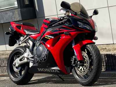 Honda CBR1000RR 2006