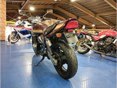 Kawasaki Zephyr 400 2005