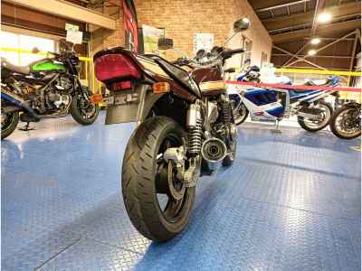 Kawasaki Zephyr 400 2005