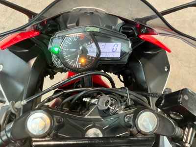 Yamaha YZF-R3 2015