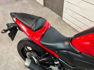 Yamaha YZF-R3 2015