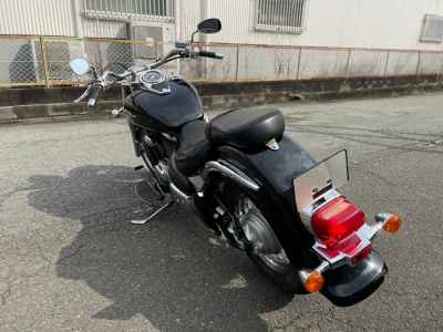 Suzuki Intruder 400 Classic 2008