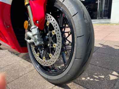 Honda CBR1000RR-R FB SP 2025