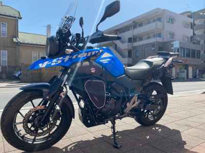 Suzuki GSR250