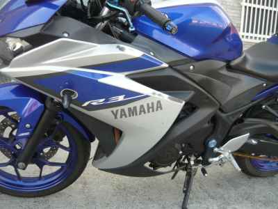 Yamaha YZF-R3 2015