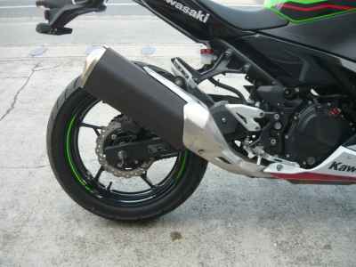 Kawasaki Ninja 400 KRT Edition 2019