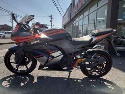 Kawasaki Ninja 250R 2012