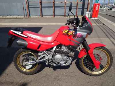 Honda NX650 2015
