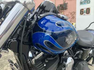 Harley-Davidson Wide Glide FXDWG1580 2012