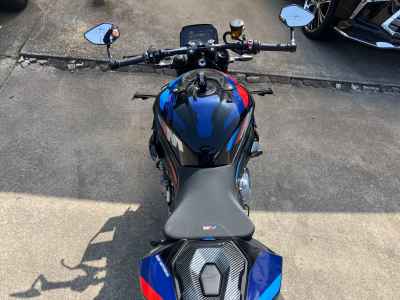 BMW M1000R 2023