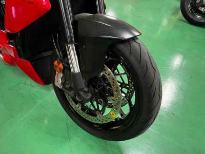 Ducati Diavel V4 2023