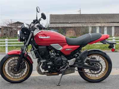 Kawasaki Z650RS 2024