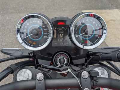 Kawasaki Z650RS 2024