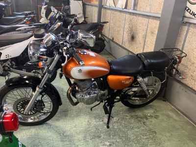 Suzuki ST250E