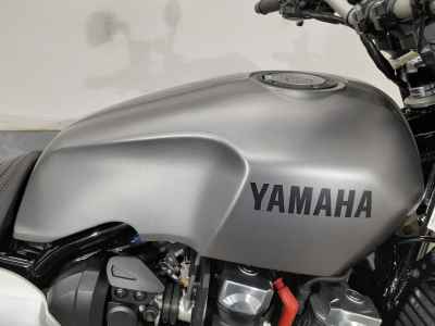 Yamaha XJR1300C 2016