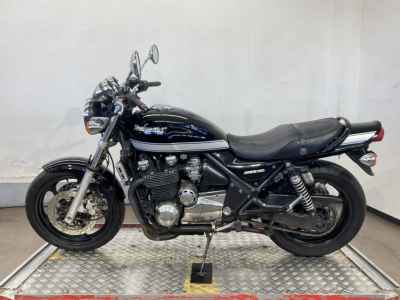 Kawasaki Zephyr 1100 2005