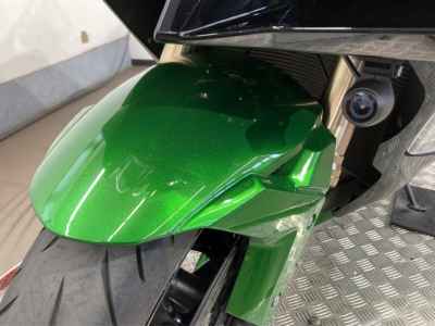 Kawasaki Ninja H2 SX 2018