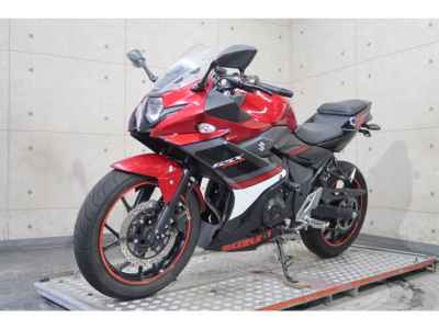 Suzuki GSX250R