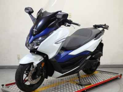 Honda Forza 2018