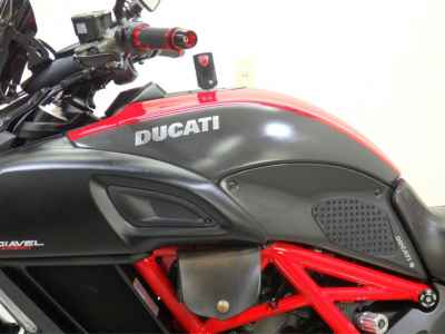 Ducati Diavel 2014