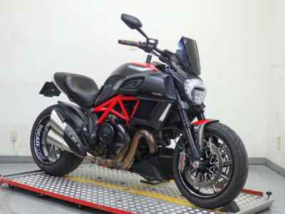 Ducati Diavel 2014