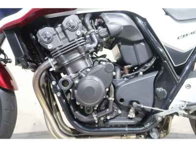 Honda CB400 Super Boldor 2017