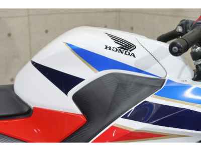 Honda CBR250R 2017