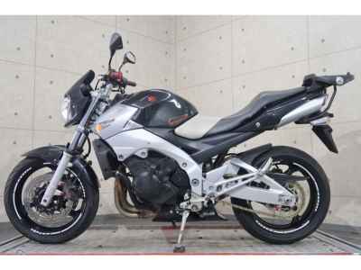Suzuki GSR400 2007