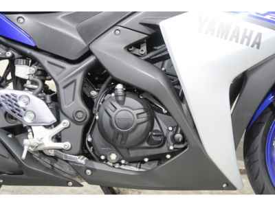 Yamaha YZF-R25 2015