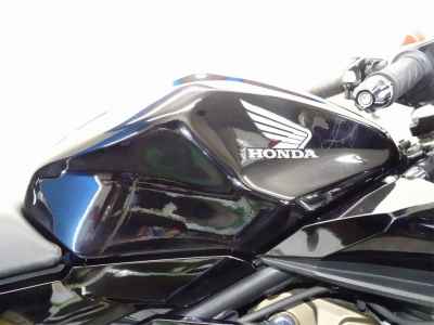 Honda CBR400R 2018