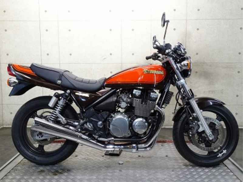 Kawasaki Zephyr 400 2011