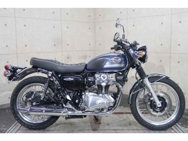 Kawasaki W800 2023