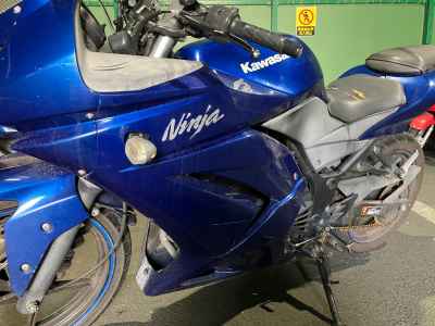 Kawasaki Ninja 250R 2011