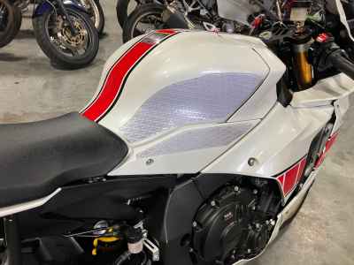 Yamaha YZF-R1 2022