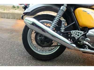 Triumph Thruxton 900 2005