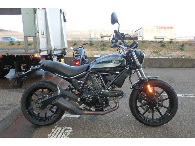 Ducati Scrambler Sixty2 2021