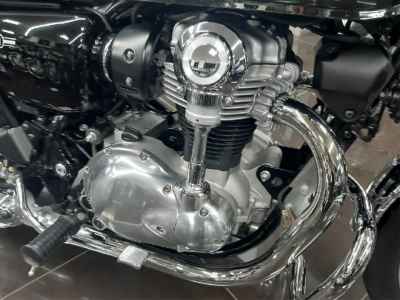 Kawasaki W800 2022