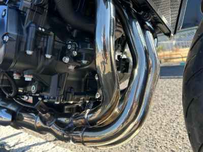 Kawasaki Z900RS 2025