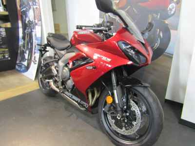 Triumph Daytona 660 2025