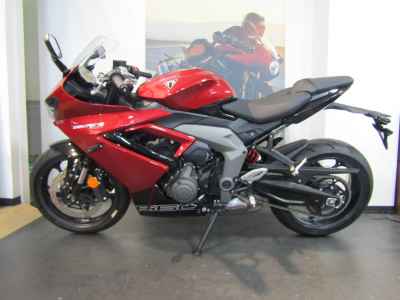 Triumph Daytona 660 2025