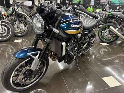 Kawasaki Z900RS 2021