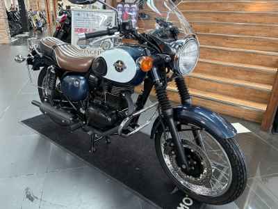 Kawasaki Estrella RS 2017