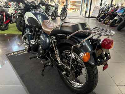 Kawasaki Estrella RS 2017