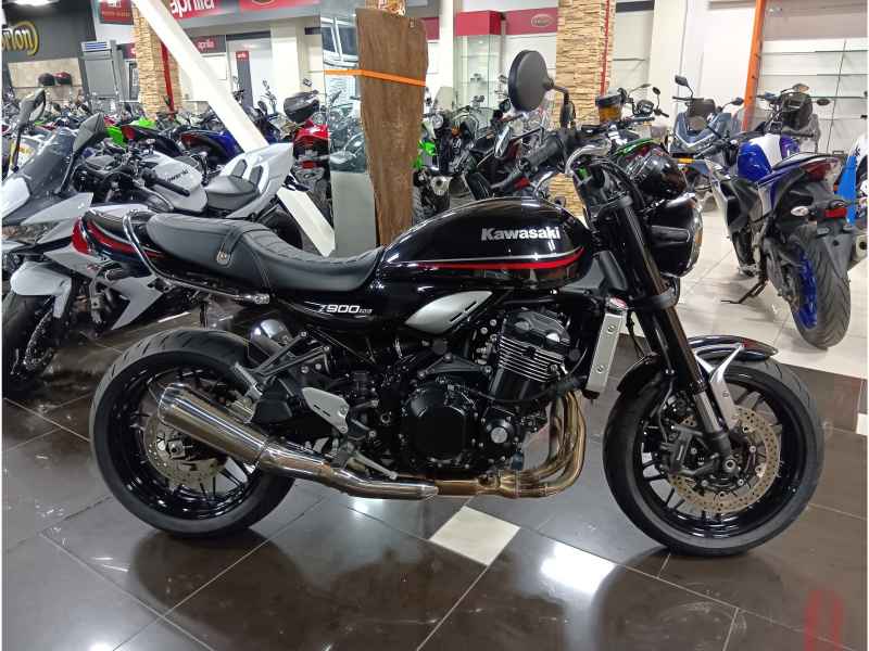 Kawasaki Z900RS 2024